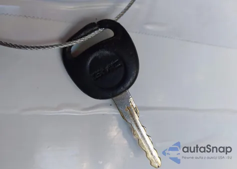 2006 GMC Sierra 1500 Work Truck from USA, damaged, VIN 1GTEC14V26Z287175